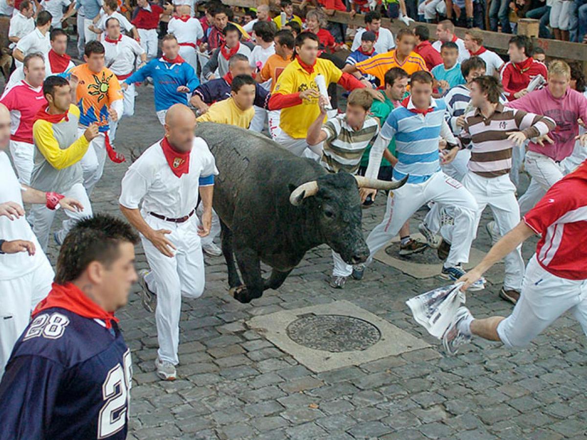 Suites Pamplona Plaza Kültér fotó